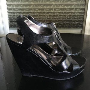 Carlos Santana Pursuit Platform Sandals 8M